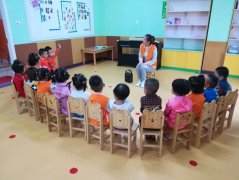 胡俊俊：扎根省城的幼师
