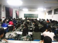 学生处召开学生管理工作师生座谈会