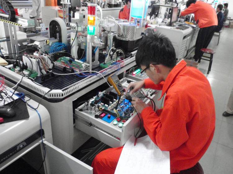 技校生和普通大专生一样纳入事业单位招聘范围